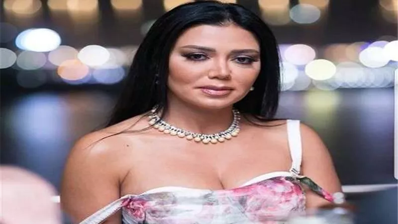 تمارس التمارين بملابس رياضية.. أحدث ظهور لـ رانيا يوسف (فيديو)