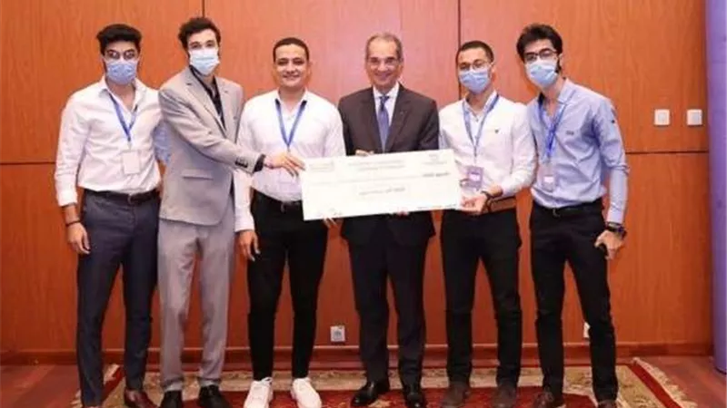 وزير الاتصالات يشهد حفل تخرج منحة التدريب الصيفي
