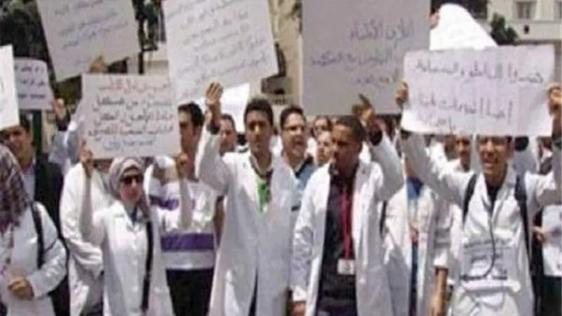 بسبب التكليف.. خلافات نقابة الأطباء ووزارة الصحة تصل للقضاء
