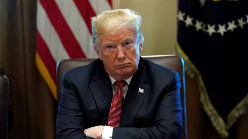 ساعتين بمركز والتر ريد الطبي.. ترامب يخضع لعدة فحوصات طبية