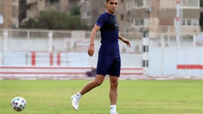 اتجاه في الزمالك لتسويق نجم الفريق في يناير