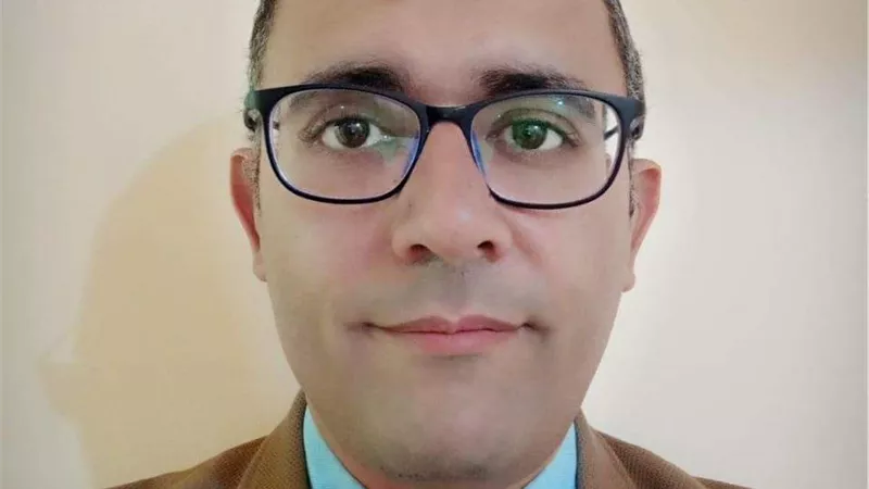 أستاذ مساعد بجامعة أسيوط يفوز بجائزة أفضل بحث منشور في العالم