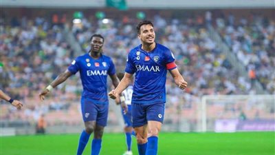 الهلال السعودي يستعين بشركة لتأمين فريقه في اليابان