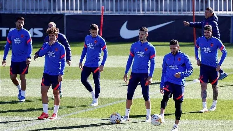 اتلتيكو مدريد يسأنف تدريباته بأربعة لاعبين فقط