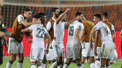 رباعية ساحقة للجزائر تأهلها رسميا للدور الفاصل في تصفيات كأس العالم2022