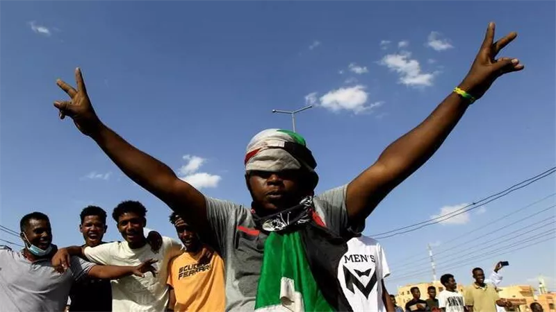 الحرية والتغيير السودانية ترفض تشكيل المجلس السيادي الجديد