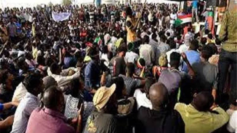 الاتحاد الإفريقي يقدم طلب عاجل بشأن تطور الاوضاع في السودان