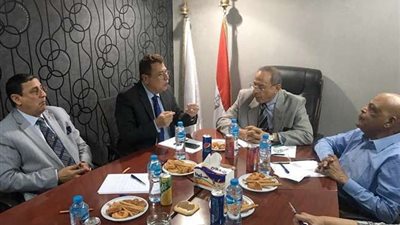 لجنة انتخابات الحركة الوطنية تستعرض قواعد بيانات الدوائر الانتخابية