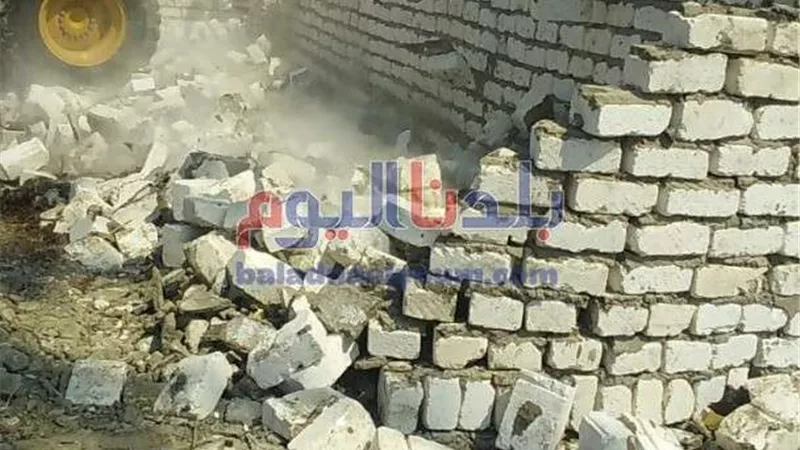 إزالة ٧١ حالة تعد على أراضي أملاك الدولة في حملة مكبرة بقنا
