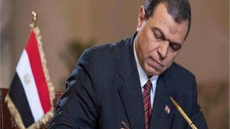 تعيين 695 شابا وتحرير 118 محضراً للمنشآت المخالفة بالمنيا