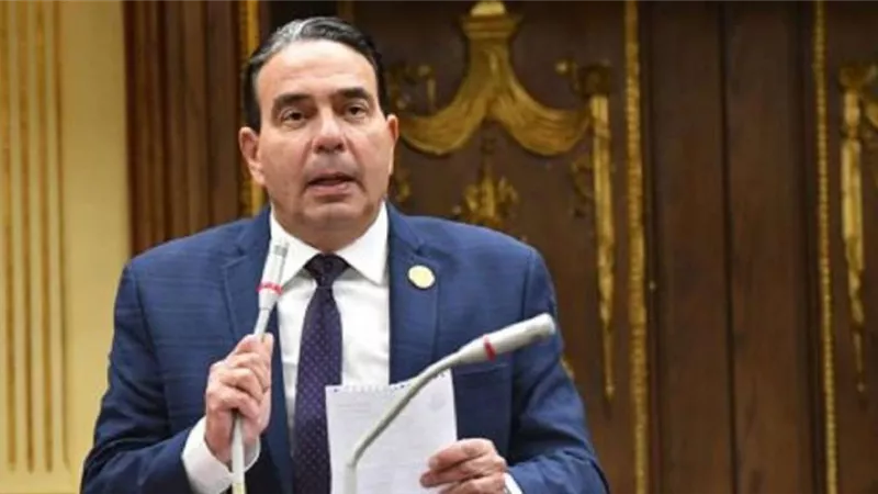 برلماني يتقدم بطلب إحاطة لرئيس الوزراء ووزير النقل