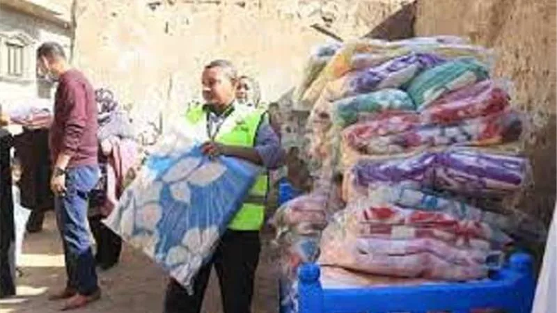 الداخلية ترسل مساعدات غذائية لمحافظة أسوان.. فيديو