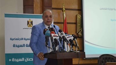 أشرف زكي: مشروع روضة السيدة يعكس الشكل الحضاري لمصر
