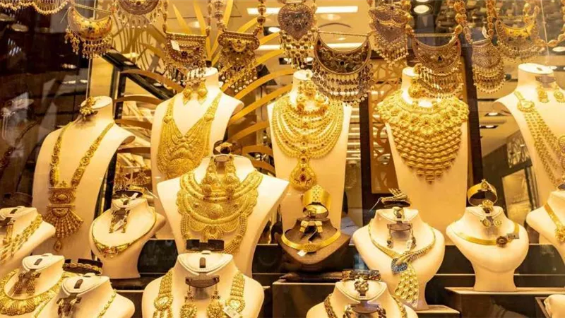 استقرار سعر الذهب اليوم الخميس في مصر بعد ارتفاعه في بداية الأسبوع