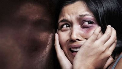 في اليوم العالمي للعنف ضد المرأة.. 6 أزمات نفسية تواجه النساء