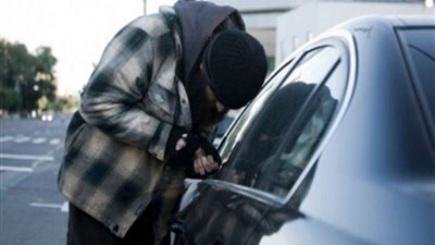 ضبط تشكيل عصابي متخصص في سرقة السيارات بالجيزة