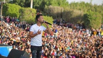 بالصور.. هيثم شاكر يشعل حفله الغنائي بجامعة حلوان