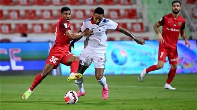 الدوري الإماراتي.. التعادل الإيجابي يحسم مباراة النصر وشباب الأهلي
