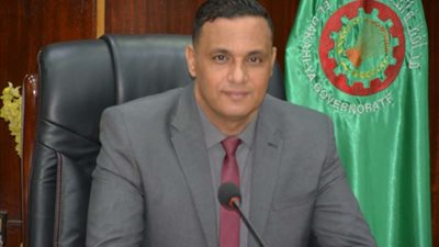 محافظ الدقهلية يأمر بتوزيع الزهور على المرضى بالمستشفيات