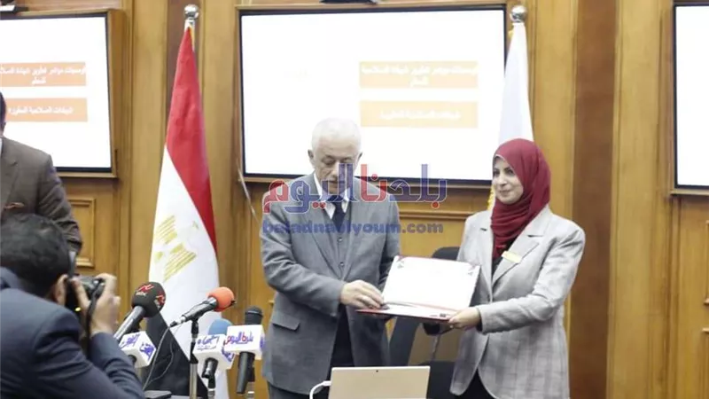 وزير التعليم يعلن آلية عقد امتحانات يناير للصفين الأول والثاني الثانوي