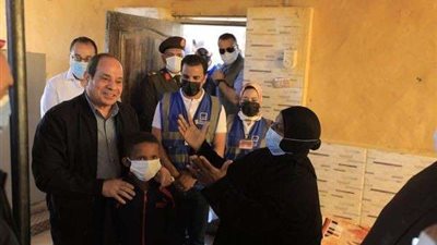محلل سياسي: الرئيس السيسي يهتم بكل مواطن مصري