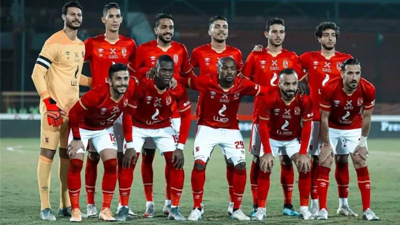 الأهلي يسحق سموحة برباعية فى الدورى الممتاز