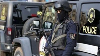 ضبط تشكيل عصابي يسرق المواطنين بانتحال صفة رجال شرطة بالمرج