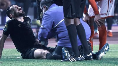 بالتفاصيل.. تطورات إصابة علي معلول بمباراة النجم الساحلي