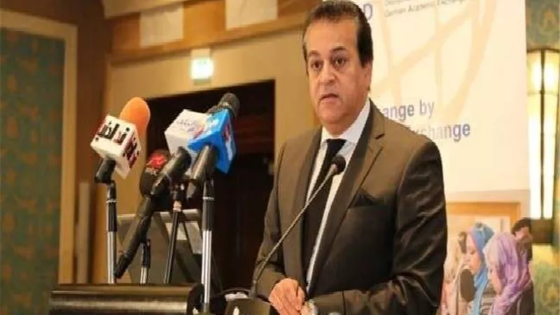 الصحة تصدر بيان هام بشأن متحور كورونا