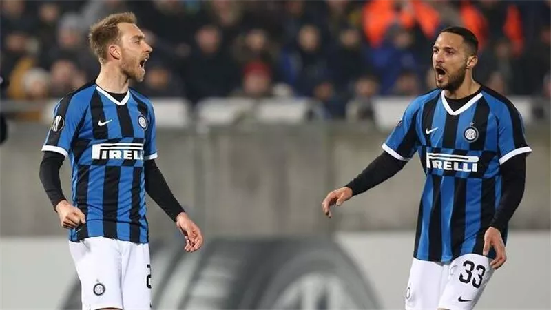 إنتر ميلان يفوزعلى فينيسيا بثنائية نظيفة بدوري الإيطالي