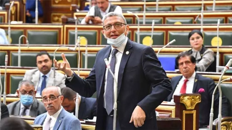 وكيل اول النواب يفتتح اعمال وفاعليات المجلس لمناقشة قانون ضبط الدواء