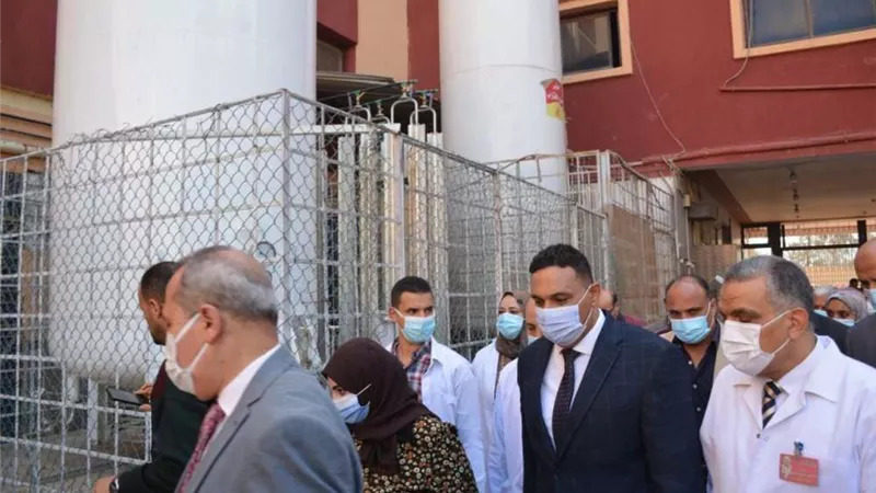 محافظ الدقهليه يتفقد مستشفى السنبلاوين العام للتأكد من الخدمات الطبية للمواطنين