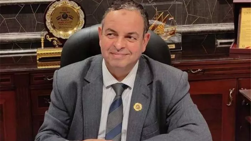 رئيس مصلحة الجمارك يقر حركة ترقيات جديدة في عدد من المنافذ