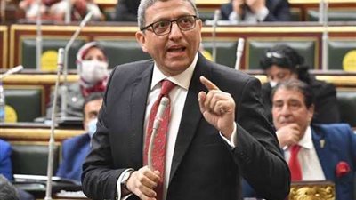 وكيل النواب يرفع الجلسة العامة بعد الموافقة على عدة مواد