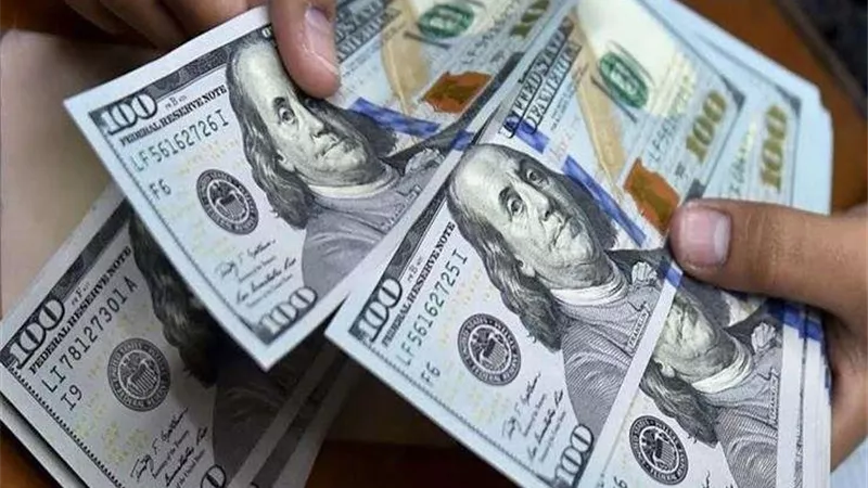 أسعار العملات الأجنبية والعربية اليوم الإثنين 29- 11 - 2021