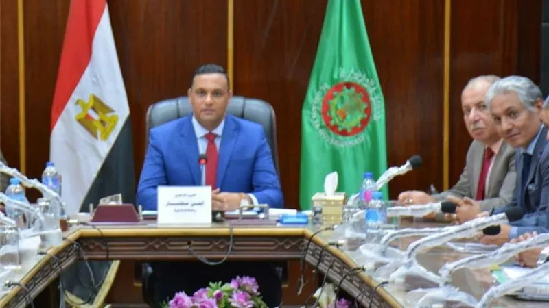 محافظ الدقهلية: لن أتخلى عن العمل كفريق ومن يخرج عن الصف ليس له مكان