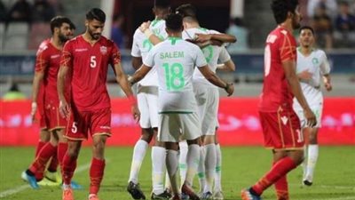 بث مباشر.. السعودية وعمان في خليجي 24