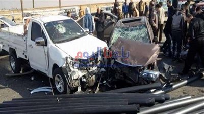 اصابة 3 اشخاص ومصرع آخر في حادث تصادم سيارتين بالمنوفية