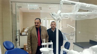نائب رئيس جامعة بنها يتفقد أعمال التطعيم ومركز الأسنان بالإدارة الطبية