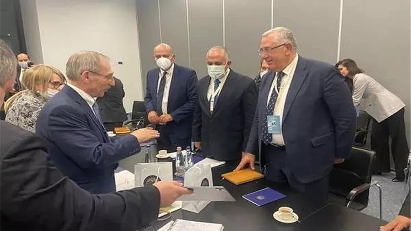 سفير مصر في المجر: وزيرا الري والزراعة يلتقيان لبحث سبل تطوير العلاقات الثنائية