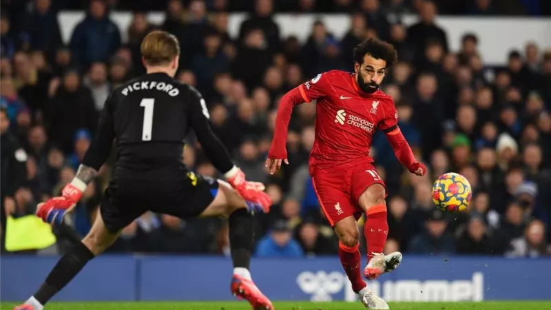 بعد إحراز محمد صلاح هدفين.. تعرف على ترتيب هدافي الدوري الإنجليزي