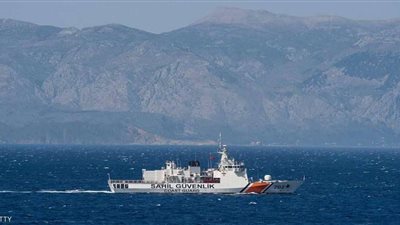 قبل لقاء حاسم بين أردوغان وميتسوتاكيس.. تركيا تغلق منطقة بحرية واسعة مع اليونان