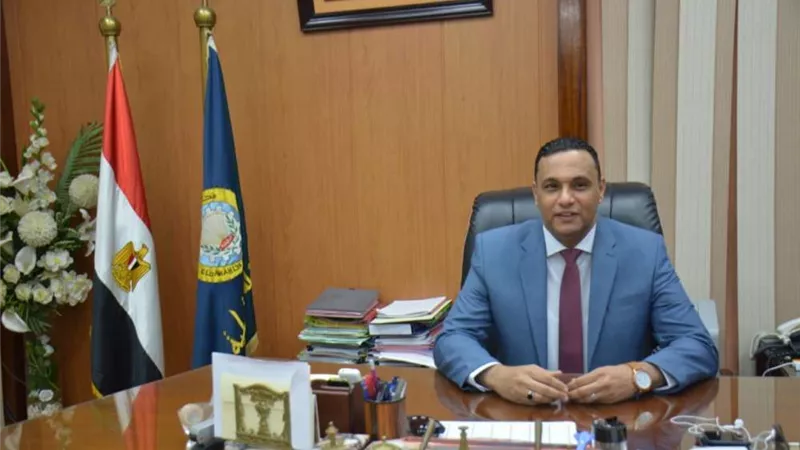 محافظ الدقهلية يكلف السكرتير العام والمساعد بالمتابعة اليومية لملف النظافة