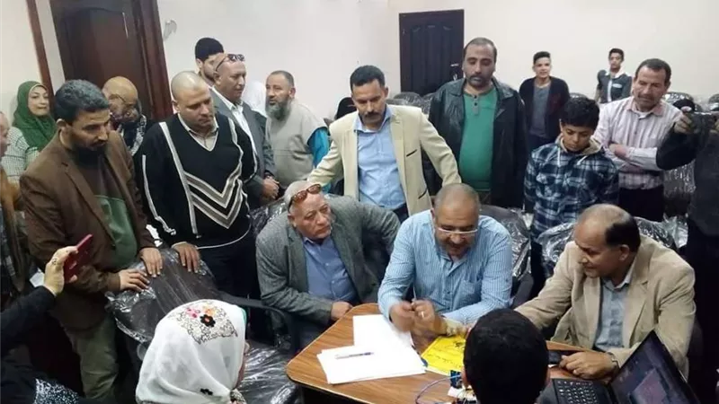 وكيل وزارة التعليم بمطروح يتابع مسابقة المخترع الصغير لطلاب المدارس