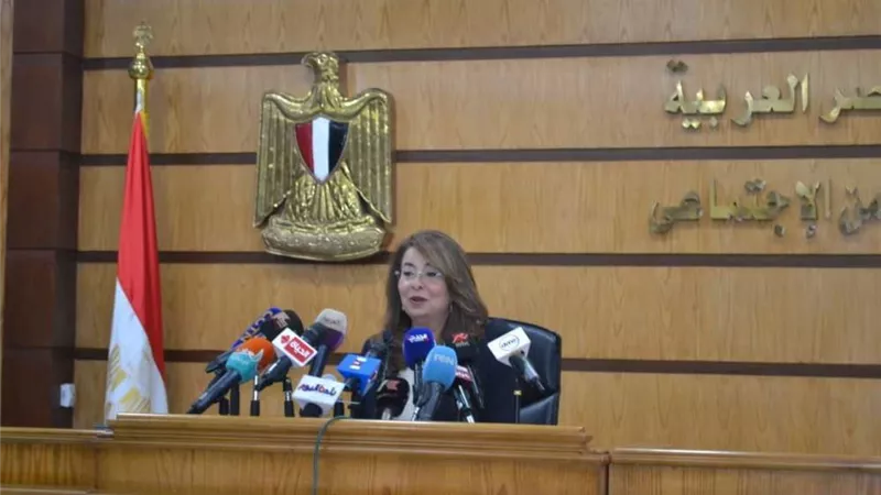 تفاصيل توقيع بنك ناصر بروتوكول تعاون مع وزارة الاتصالات