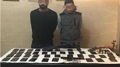 أمن القليوبية يلقي القبض على عاطلين بحوزتهم كمية من المواد المخدرة