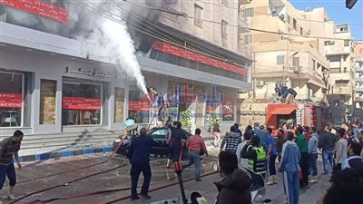 النيابة تنتدب المعمل الجنائي لمعاينه حريق بشقة في النزهة