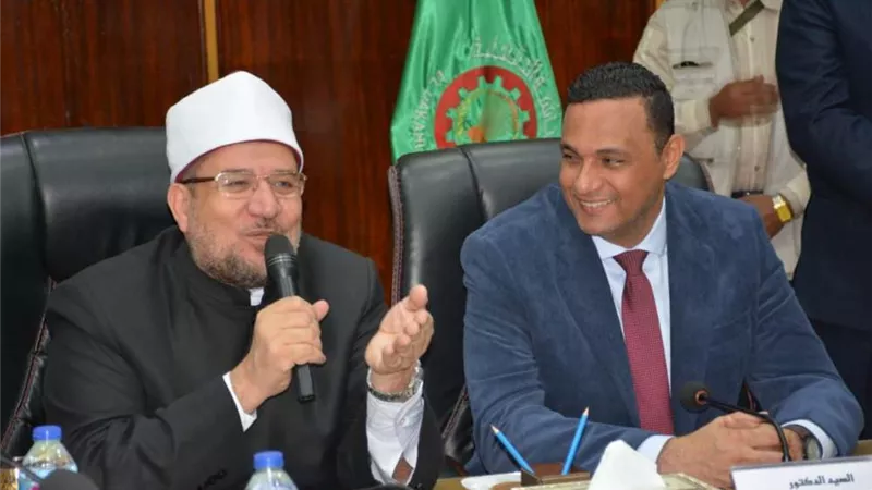 محافظ الدقهلية يستقبل وزير الأوقاف