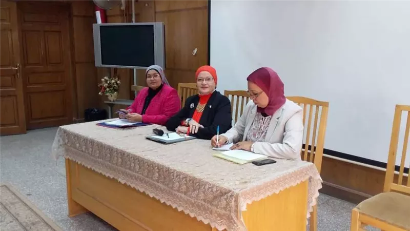 انتهاء زيارة فريق الهيئة القومية لضمان جودة التعليم والاعتماد بتمريض المنصورة
