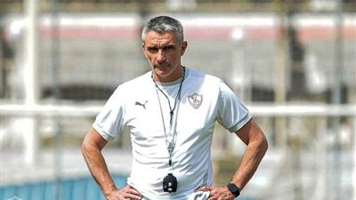 مران الزمالك| كارتيرون يُخصص فقرة بدنية للاعبين في مجمع الصالات